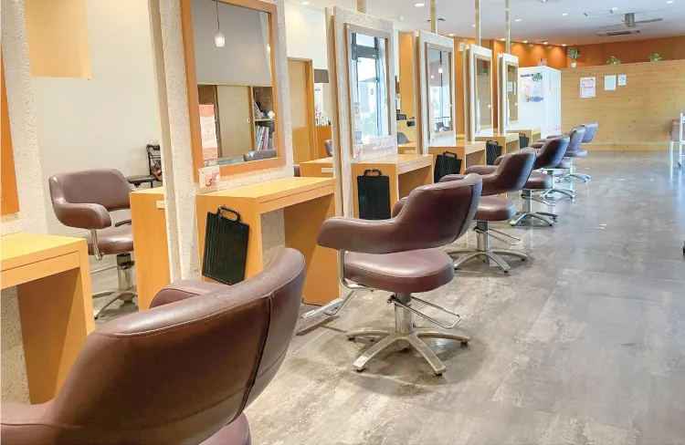 美容室RICCI STYLE 松山東石井店