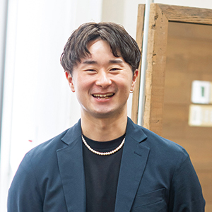 鈴木さん